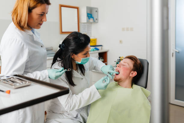 Best Emergency Dental Services for Seniors in Porcupine, SD